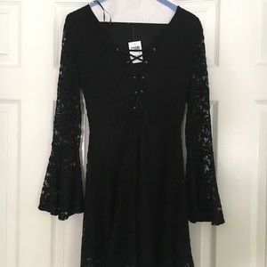 CHARLOTTE RUSSE BLACK MINI DRESS